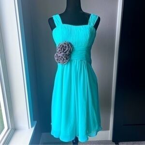 💚Daisy Formals teal and gray dress
